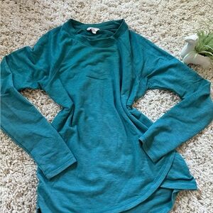 Danskin basic casual, solid baby blue long sleeve, athletic warm, fittin…